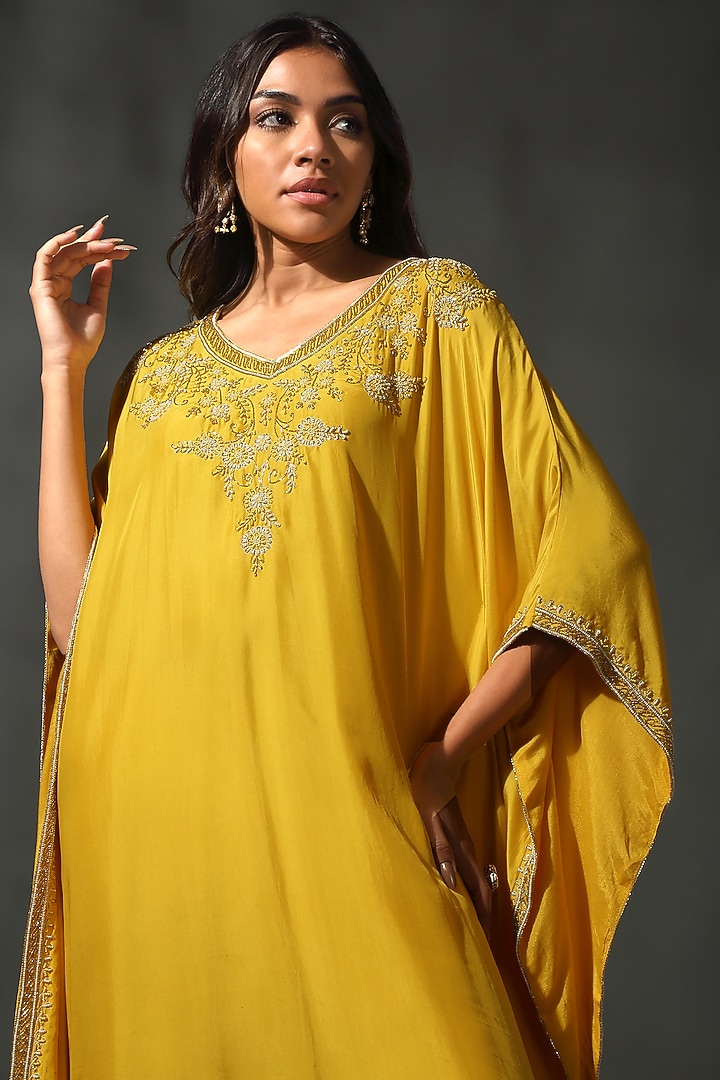 Yellow Sheesha Silk Sequins Embroidered Kaftan Set by Priyanka Jain at Pernia's Pop Up Shop