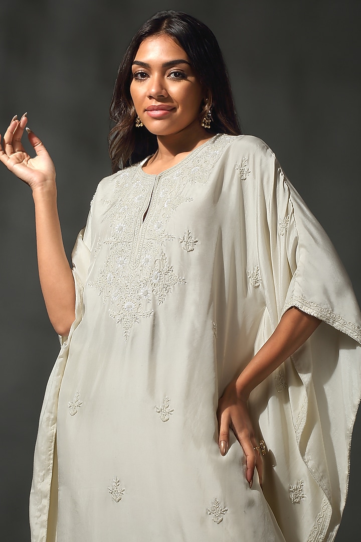 Ivory Sheesha Silk Sequins Embroidered Kaftan Set by Priyanka Jain at Pernia's Pop Up Shop