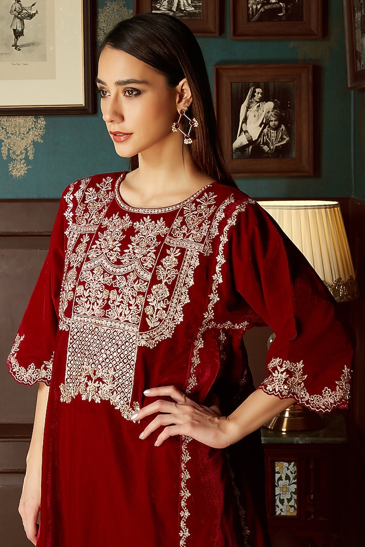 Red Velvet Aari Work Kurta Set by Priyanka Jain at Pernia's Pop Up Shop