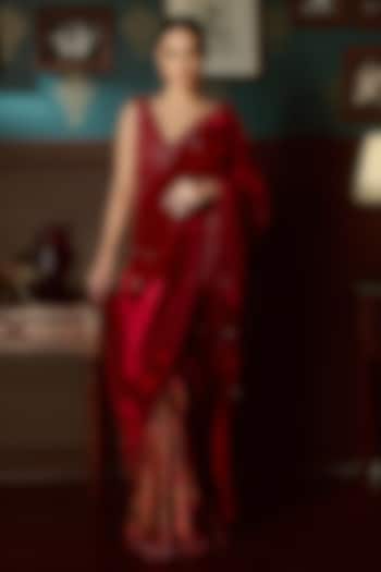 Crimson Red Velvet Printed Pre-Stitched Wedding Saree Set by Priyanka Jain at Pernia's Pop Up Shop