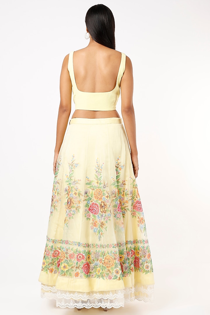 Light Yellow Embroidered Wedding Lehenga Set by Priyanka Jha at Pernia's Pop Up Shop