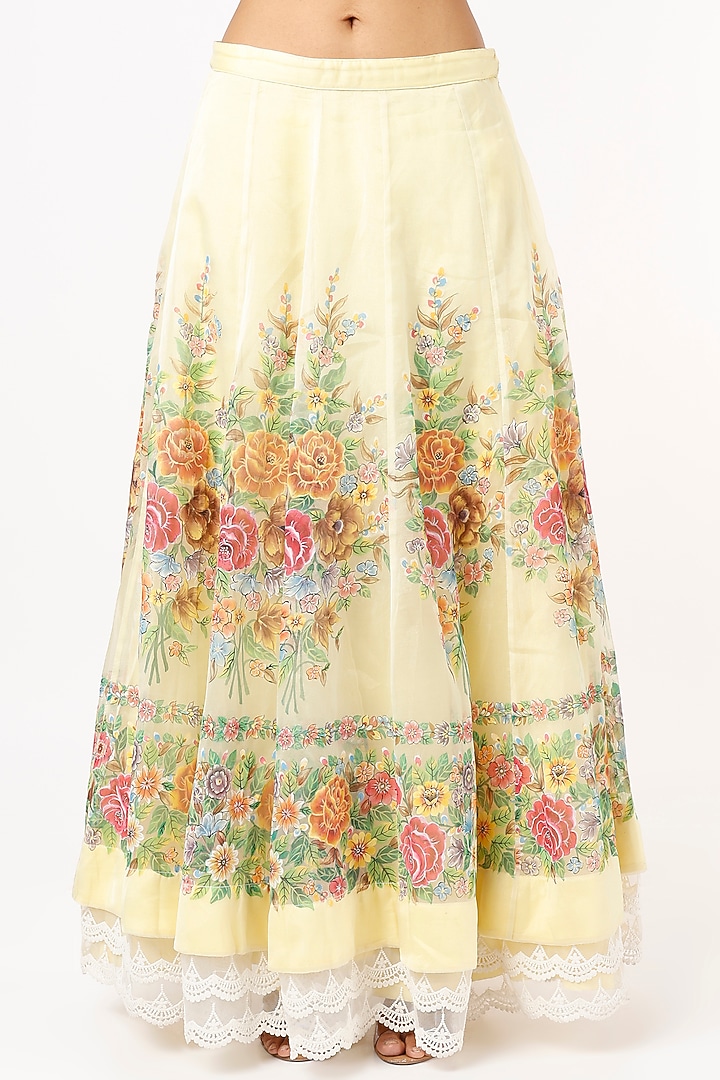 Light Yellow Embroidered Wedding Lehenga Set by Priyanka Jha at Pernia's Pop Up Shop