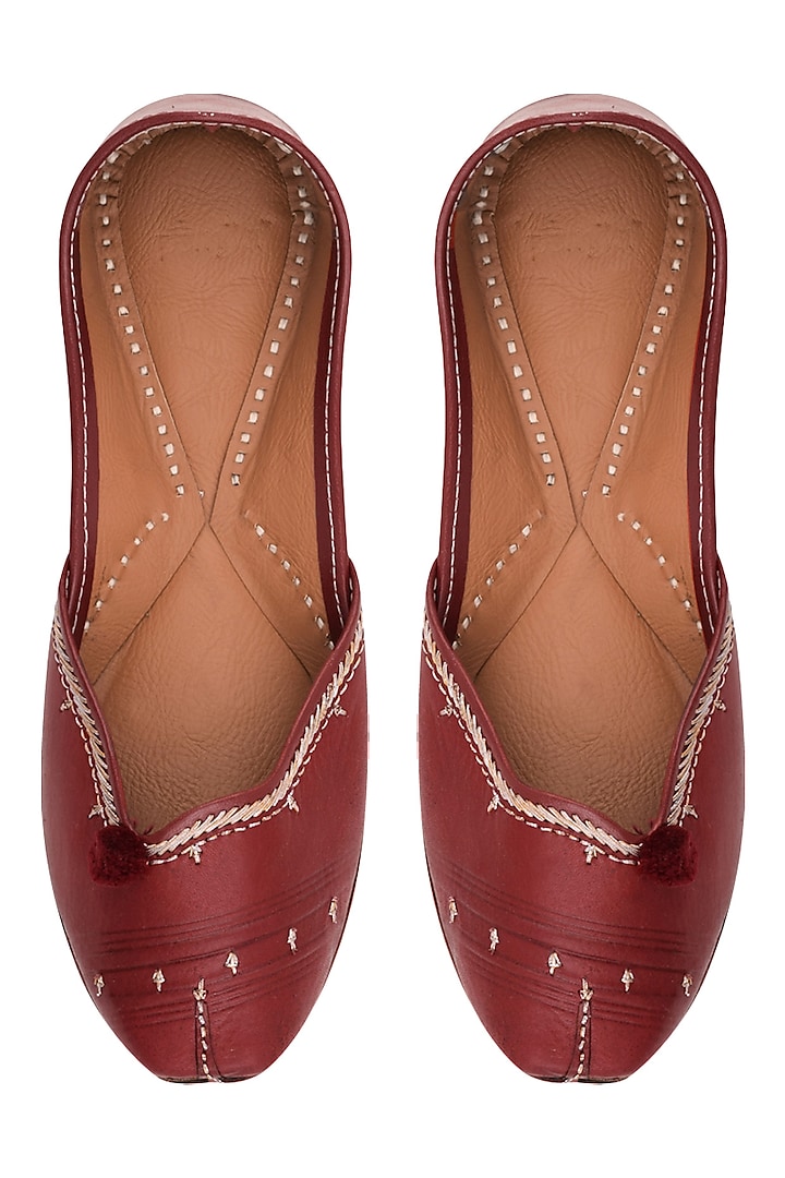 Punjla presents Red leather classic jutti's available only at Pernia's Pop Up Shop.