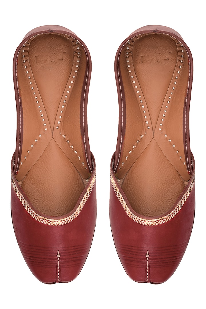 Punjla presents Cherry leather classic jutti's available only at Pernia's Pop Up Shop.