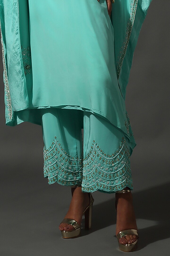 Turquoise Blue Sheesha Silk Sequins Embroidered Kaftan Set by Priyanka Jain at Pernia's Pop Up Shop