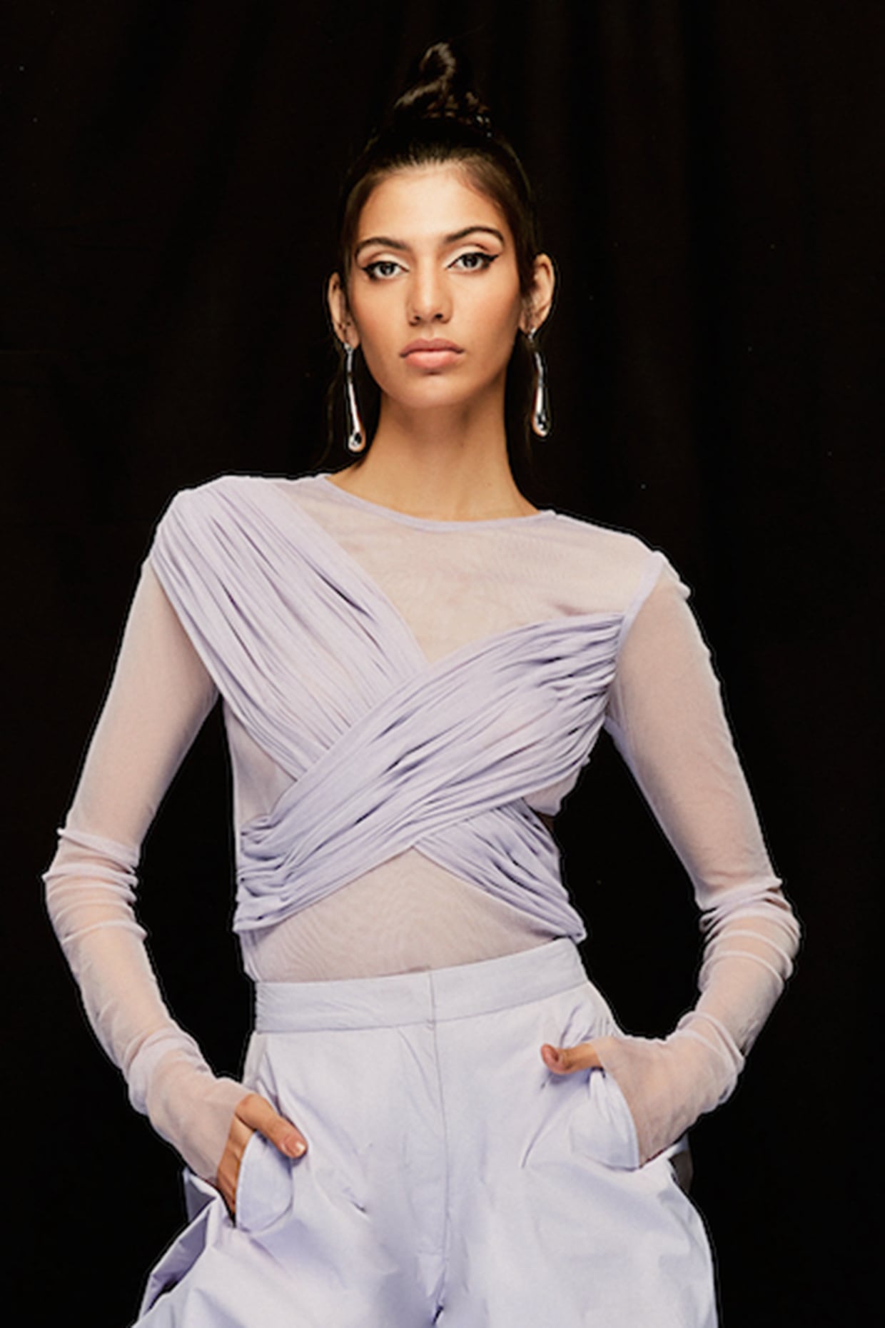 random tulle layered iris pleats OP オリーブ Iris Lilac Tulle & Net Gathered Draped Top Design by Pocketful Of