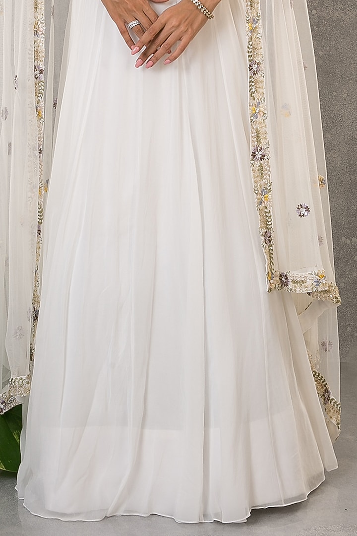 White Georgette Embroidered Wedding Lehenga Set by Pritika Vora at Pernia's Pop Up Shop
