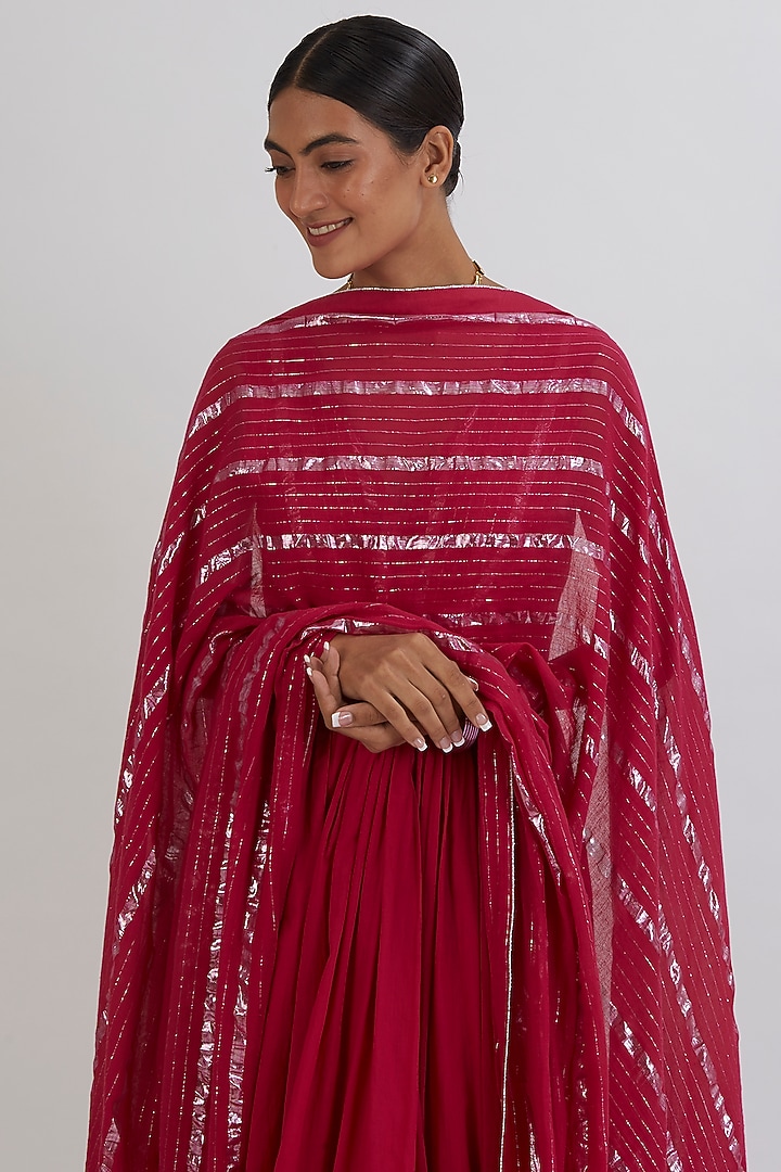 Deep Fuchsia Embroidered Anarkali Set by Peeli Dori at Pernia's Pop Up Shop