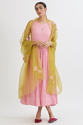 Powder Pink Embroidered Anarkali Set by Peeli Dori
