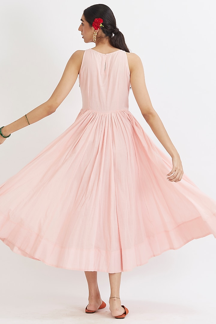 Pastel Pink Hand Embroidered Anarkali Set by Peeli Dori at Pernia's Pop Up Shop