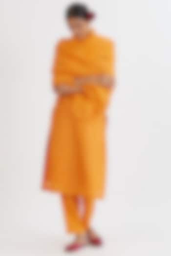 Orange Chanderi Kurta Set by Peeli Dori