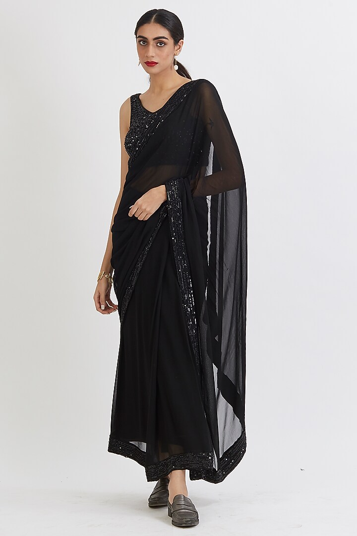 Black Hand Embroidered Party Wear Saree Set by Peeli Dori at Pernia's Pop Up Shop