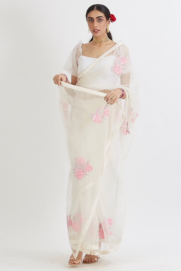 Ivory Hand Embroidered Party Wear Saree Set by Peeli Dori at Pernia's Pop Up Shop