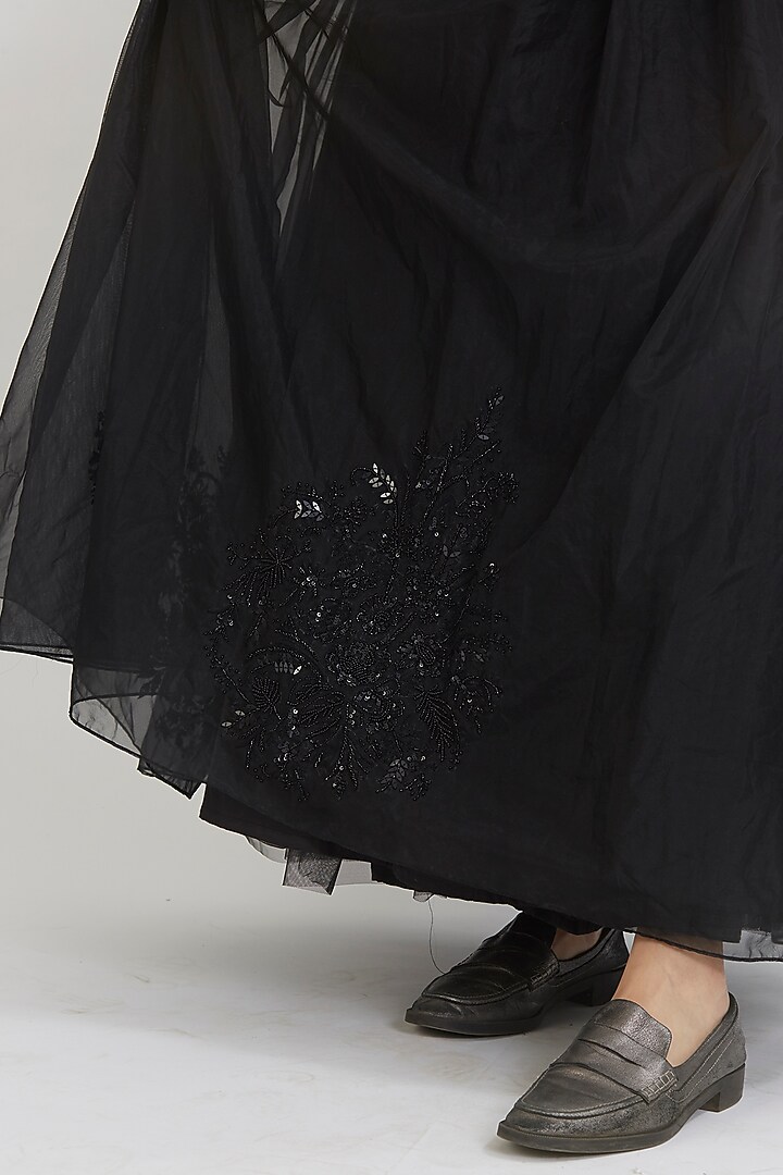 Black Organza Hand-Embroidered Lehenga Set by Peeli Dori at Pernia's Pop Up Shop