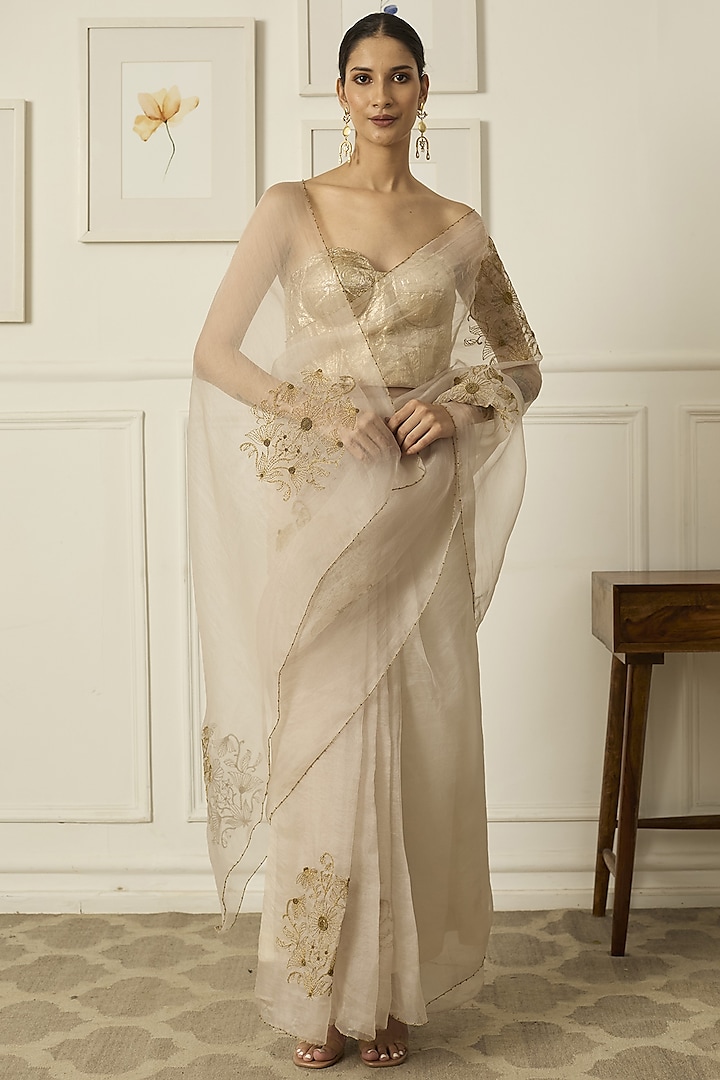 Beige Silk Organza Hand Embroidered Party Wear Saree Set by Peeli Dori at Pernia's Pop Up Shop