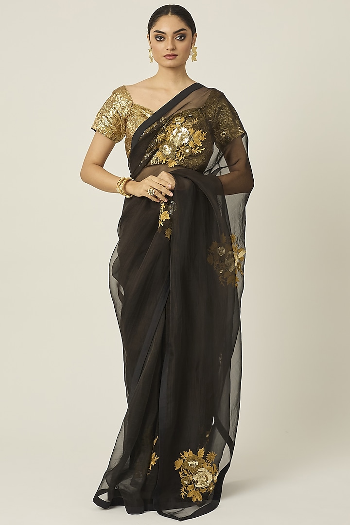 Black Silk Organza Floral Hand Embroidered Saree Set by Peeli Dori at Pernia's Pop Up Shop