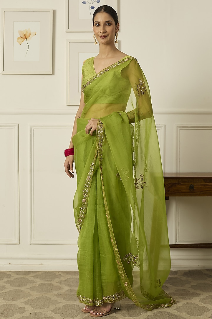 Lime Green Silk Organza Hand Embroidered Saree Set by Peeli Dori at Pernia's Pop Up Shop