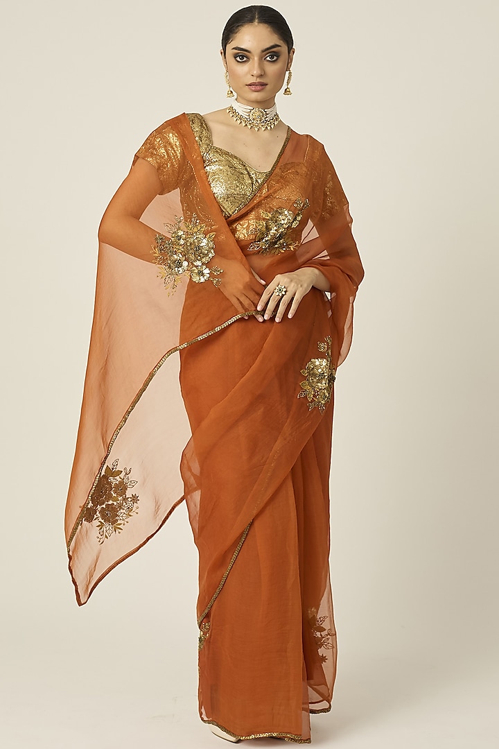 Tangerine Orange Silk Organza Hand Embroidered Saree Set by Peeli Dori at Pernia's Pop Up Shop