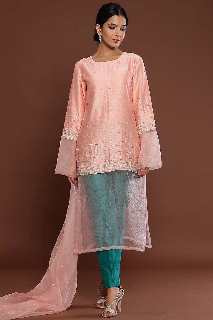 Peach Chanderi Embellished Kurta Set by Palak Khandelwal