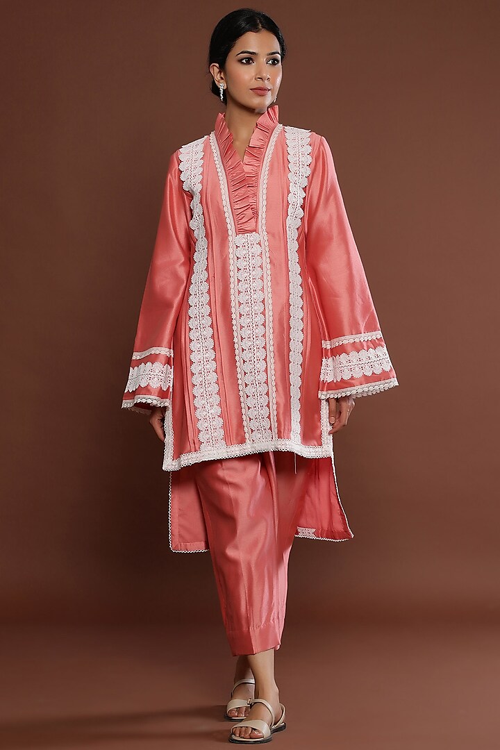 Dark Peach Chanderi Embroidered Kurta Set by Palak Khandelwal at Pernia's Pop Up Shop