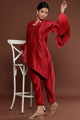 Red Chanderi Kurta Set by Palak Khandelwal