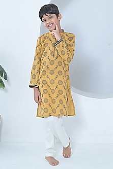 product-color-Yellow
