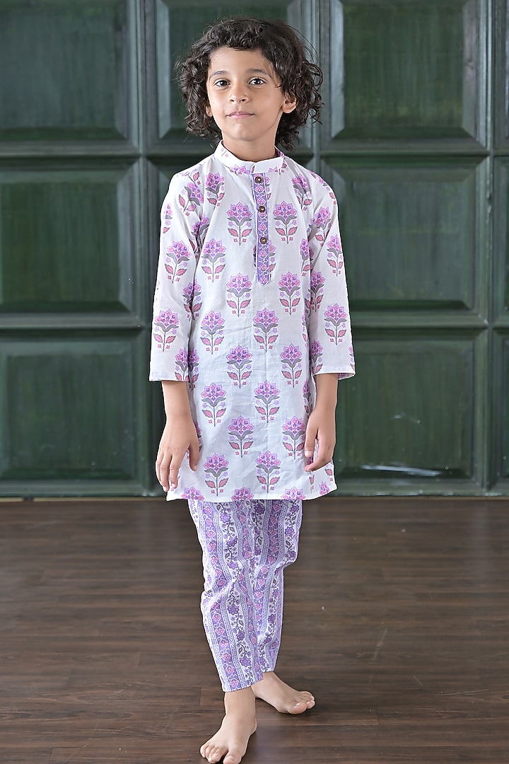 White Cotton Floral Printed Kurta Set For Boys by The Plum Bum at Pernia's Pop Up Shop