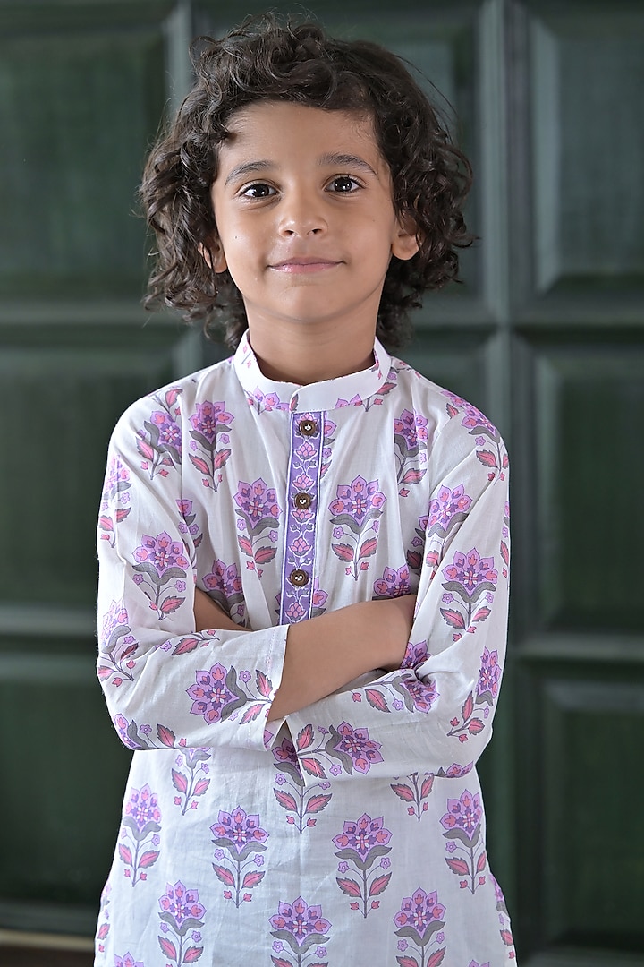 White Cotton Floral Printed Kurta Set For Boys by The Plum Bum at Pernia's Pop Up Shop