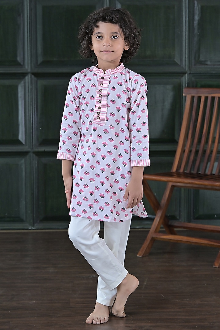 Ivory Cotton Floral Printed Kurta Set For Boys by The Plum Bum