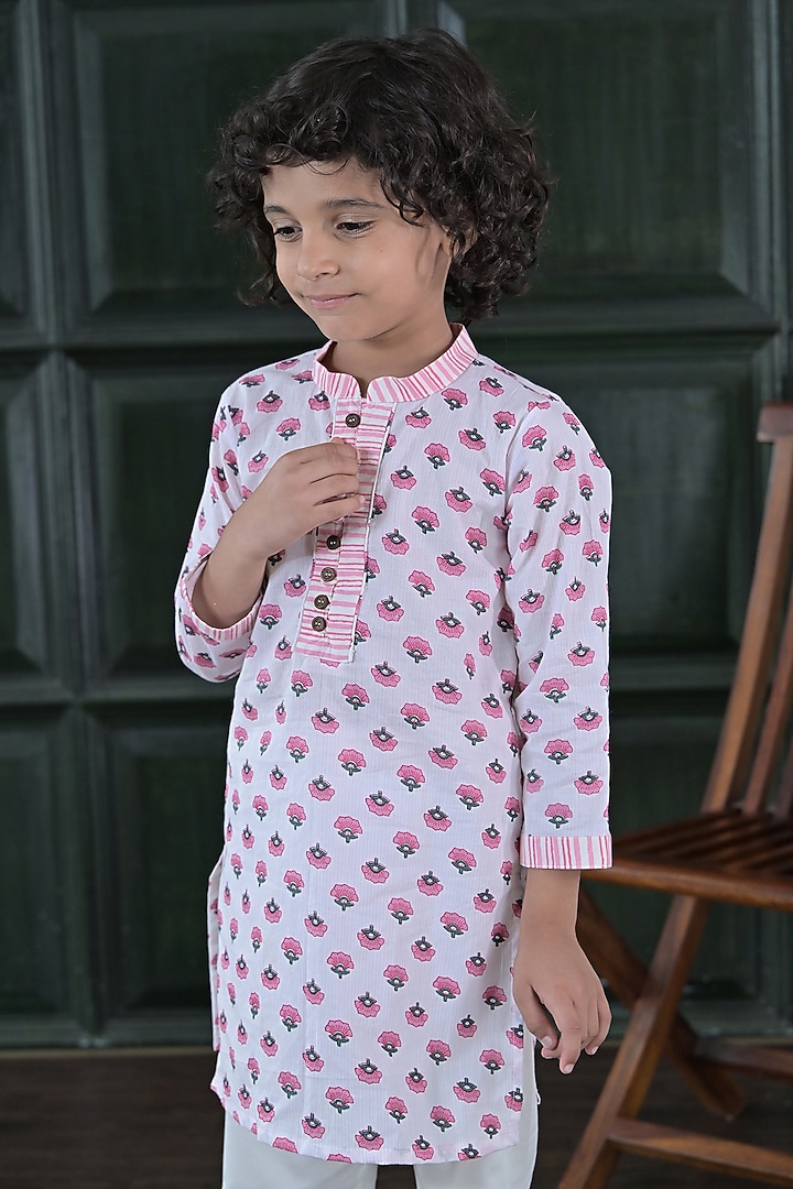 Ivory Cotton Floral Printed Kurta Set For Boys by The Plum Bum at Pernia's Pop Up Shop