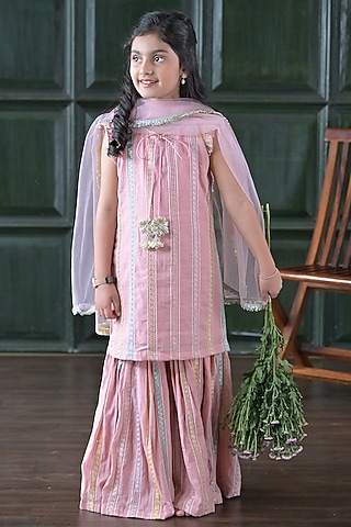 Pink Cotton Threadwork Kurta Set For Girls by The Plum Bum