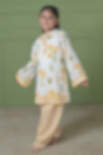 Off-White & Yellow Cotton Lace Embellished Kurta Set For Girls by The Plum Bum at Pernia's Pop Up Shop