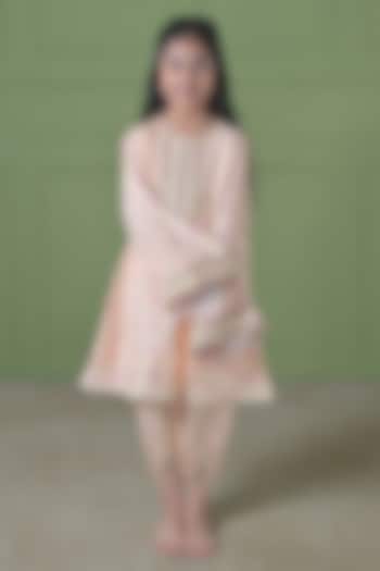 Peach Muslin A-Line Kurta Set For Girls by The Plum Bum at Pernia's Pop Up Shop