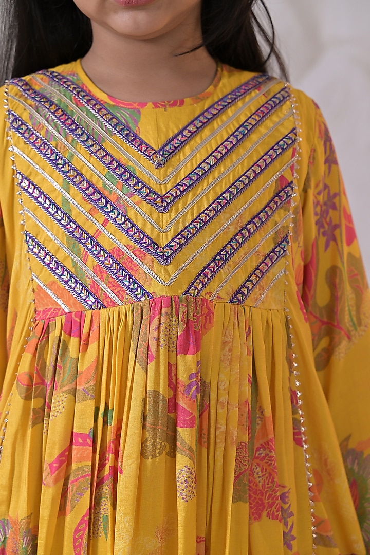 Yellow Satin Linen Floral Kurta Set For Girls by The Plum Bum at Pernia's Pop Up Shop