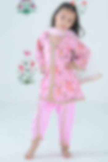 Pink Linen Satin A-Line Floral Kurta Set For Girls by The Plum Bum at Pernia's Pop Up Shop