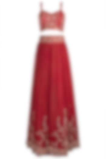 Red Embroidered Heavy Lehenga Set by Pleats by Kaksha & Dimple