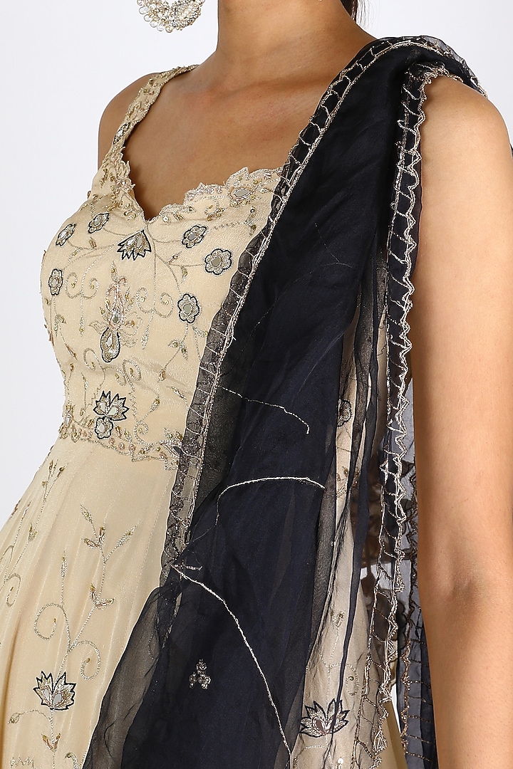 Ivory Embroidered Sharara Set by Pleats By Kaksha & Dimple at Pernia's Pop Up Shop