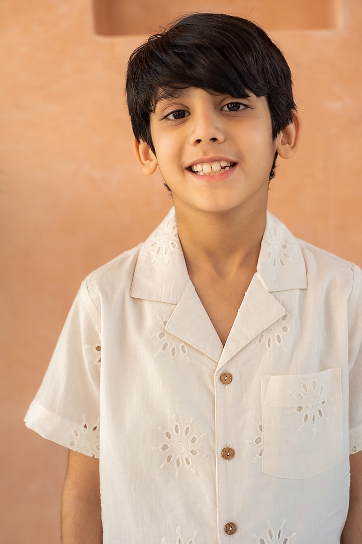 White Cotton Shirt For Boys by PLUMCHEEKS at Pernia's Pop Up Shop
