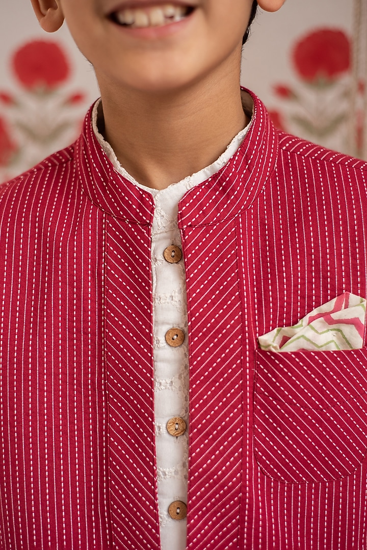 Maroon Cotton Nehru Jacket Set For Boys by PLUMCHEEKS at Pernia's Pop Up Shop
