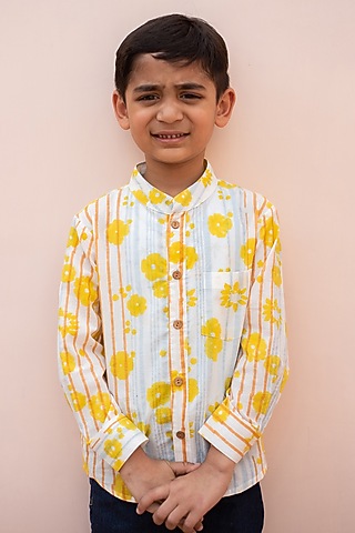 White & Yellow Cotton Hand Block Printed Shirt For Boys by PLUMCHEEKS