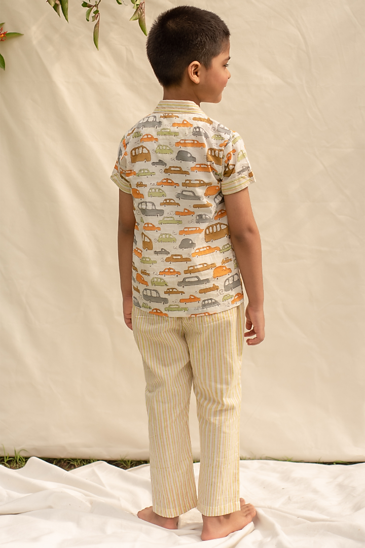 Light Green & White Printed Pant Set For Boys by PLUMCHEEKS at Pernia's Pop Up Shop