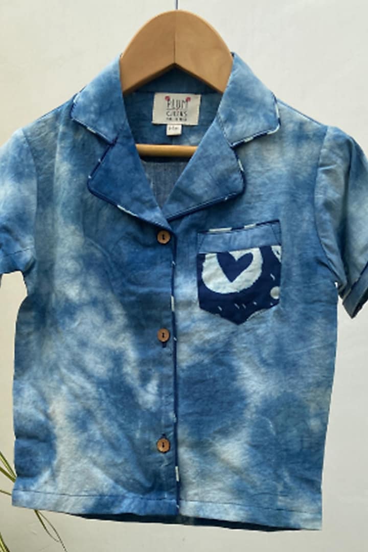 Blue Cotton Shirt For Boys by PLUMCHEEKS