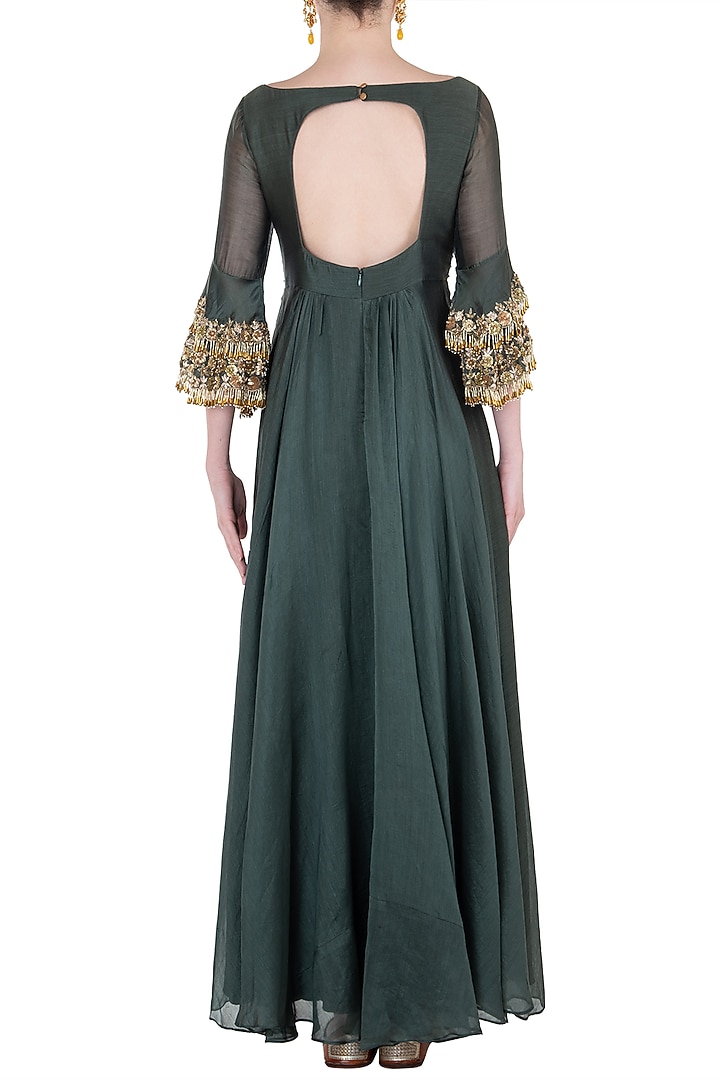 Green embroidered anarkali gown set available only at Pernia's Pop Up Shop.