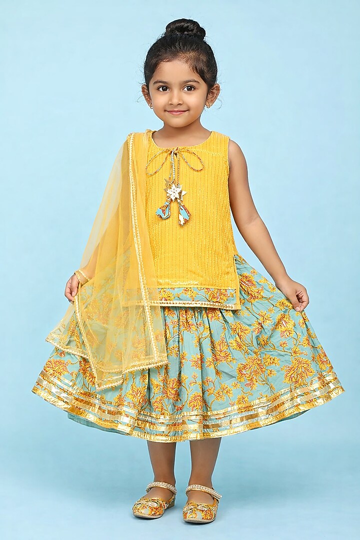 Green Cotton Gota Embroidered Floral Sharara Set by The Plum Bum at Pernia's Pop Up Shop