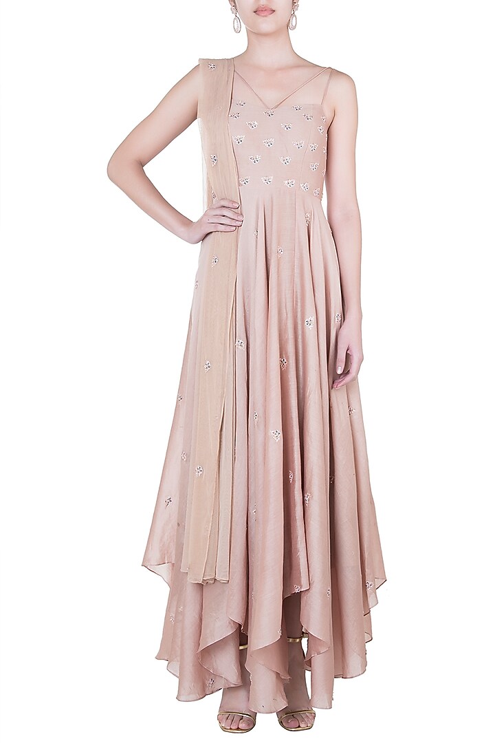 Pink butti embroidered Wedding Anarkali gown with dupatta by Pleats by Kaksha & Dimple at Pernia's Pop Up Shop