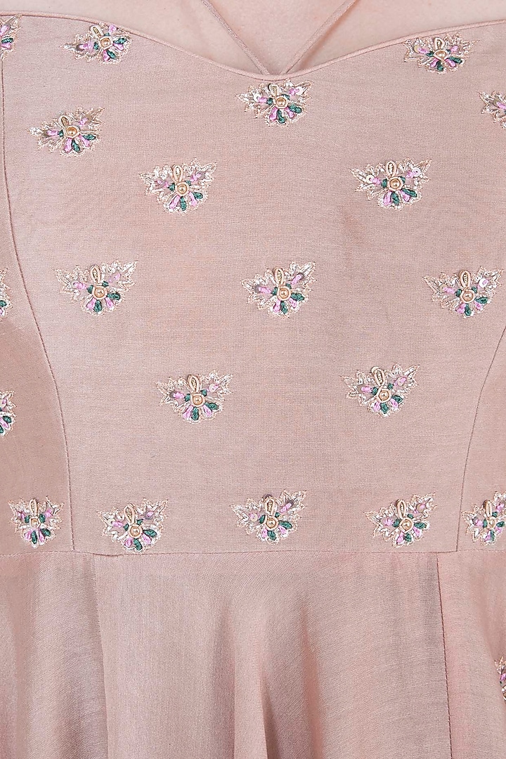 Pink butti embroidered Wedding Anarkali gown with dupatta by Pleats by Kaksha & Dimple at Pernia's Pop Up Shop