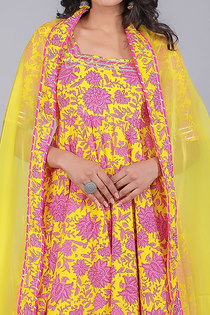 Yellow Cotton Anarkali Set by Pomcha Jaipur at Pernia's Pop Up Shop