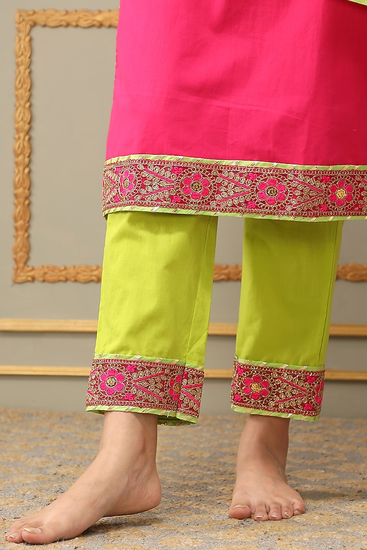 Pink Cotton Lace Embroidered Straight Kurta Set by Pomcha Jaipur at Pernia's Pop Up Shop