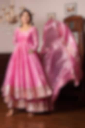 Pink Cosmos Silk Gota Patti Embroidered Party Wear Anarkali Set by Pomcha Jaipur at Pernia's Pop Up Shop