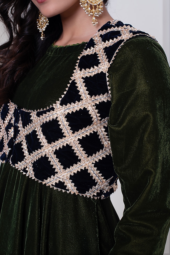 Green Velvet Gota Patti Work Party Wear Anarkali Set by Pomcha Jaipur at Pernia's Pop Up Shop